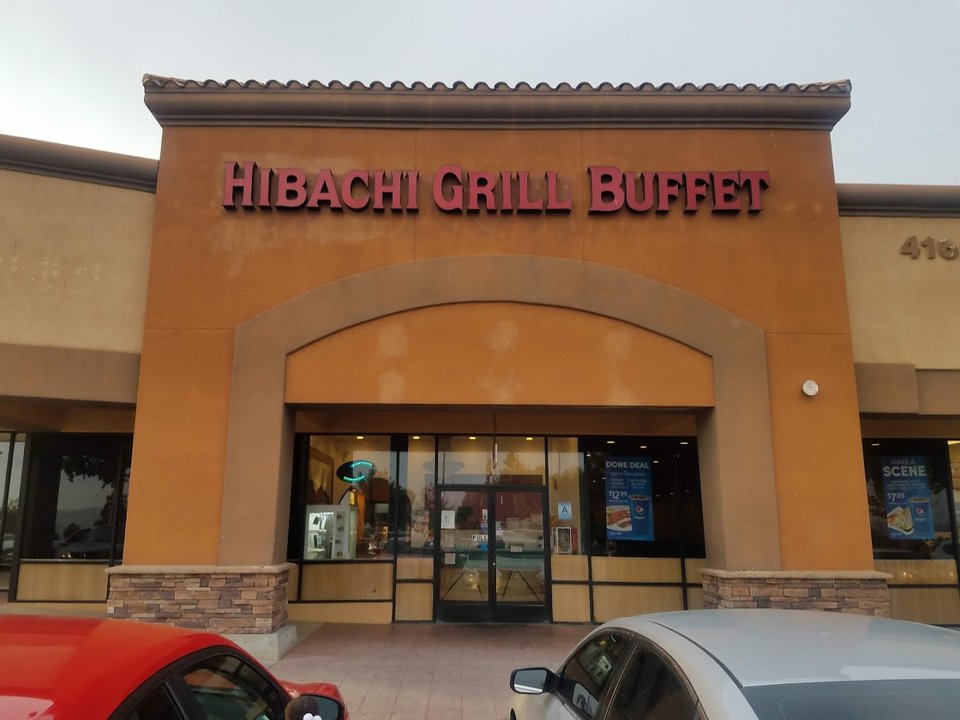 Hibachi grill buffet restaurant exterior in Highland.